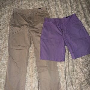Vineyard Vines Khakis and Khaki Shorts (Size 32)